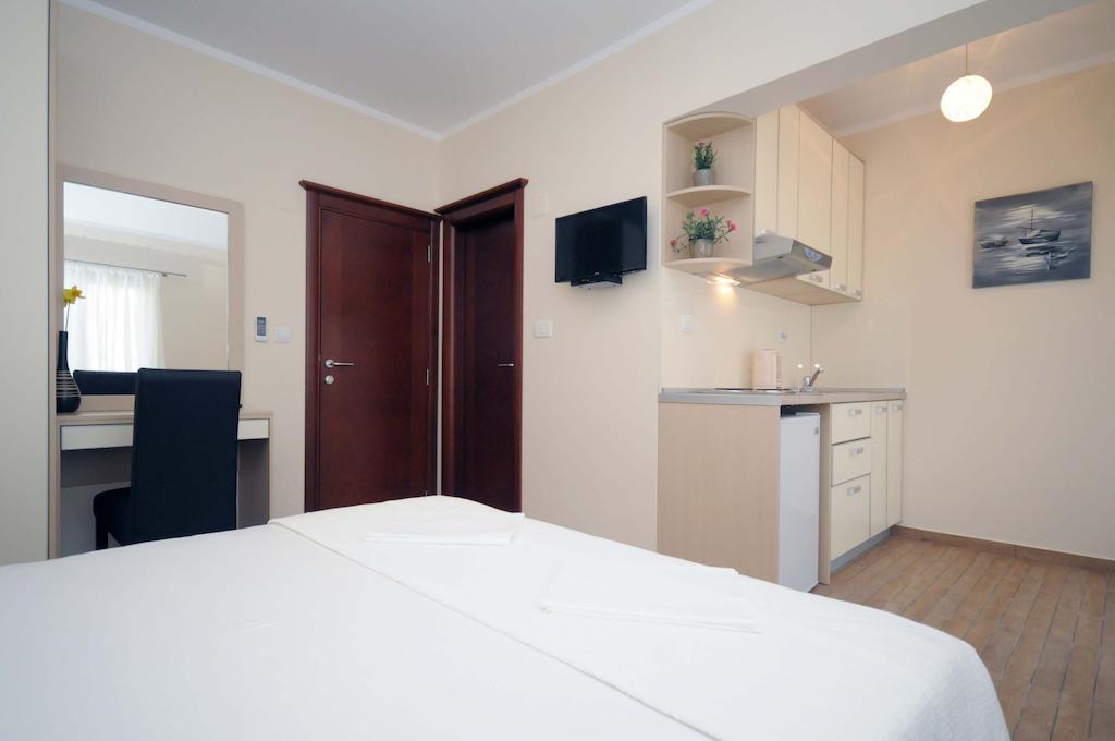Apartments Royal Budva Luaran gambar
