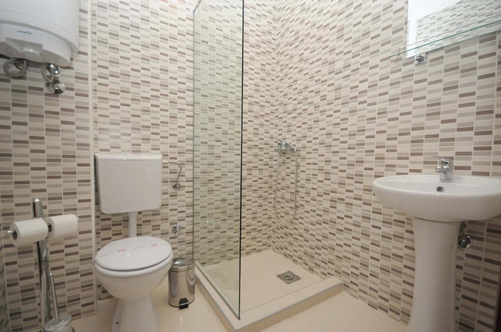 Apartments Royal Budva Bilik gambar
