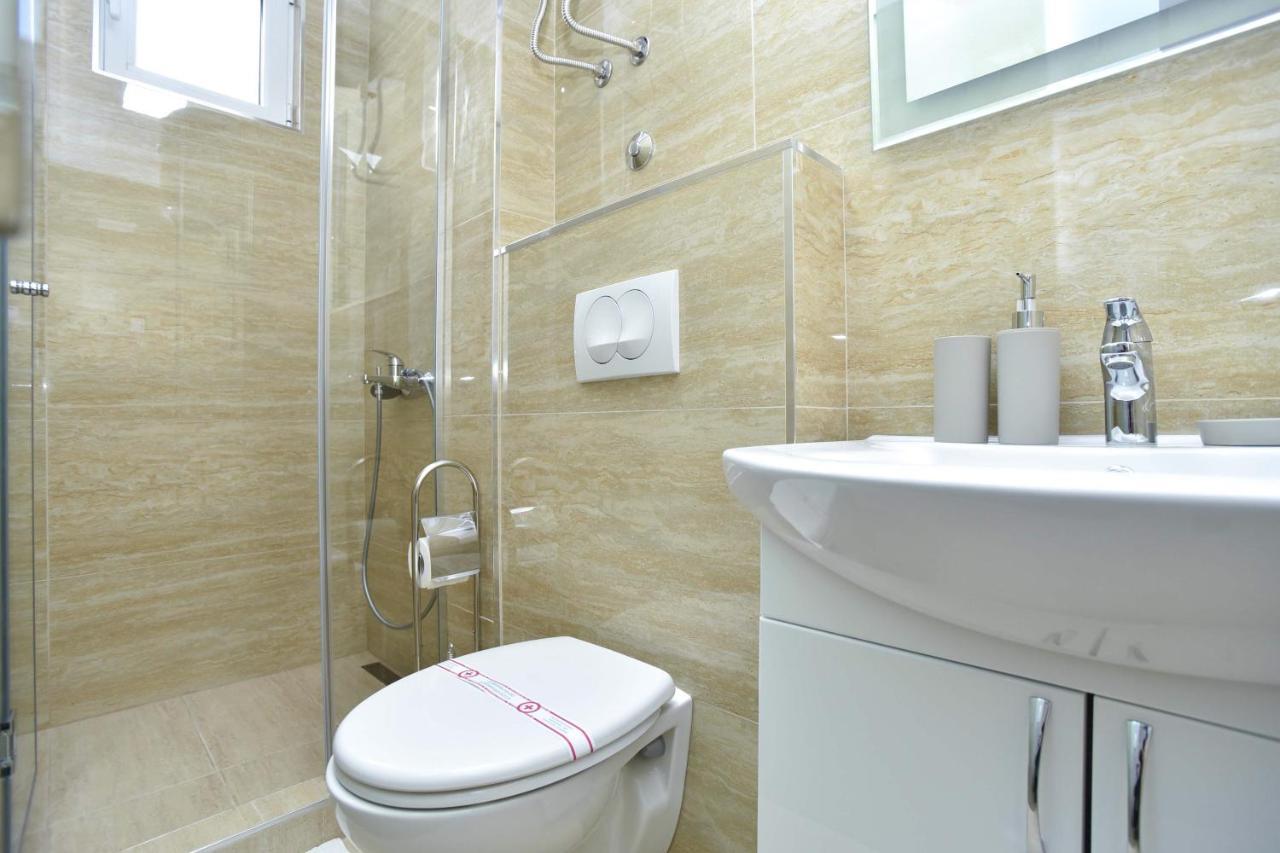 Apartments Royal Budva Luaran gambar